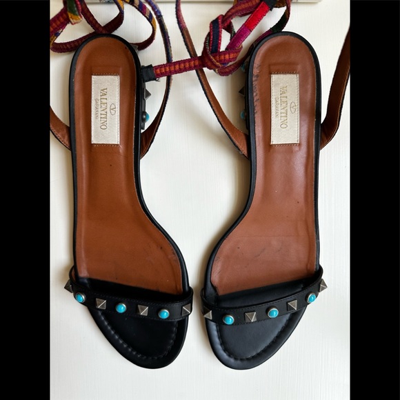 VALENTINO GARAVANI Sandals/ BOX Included - Picture 2 of 5